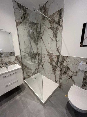 WG Zimmer in neusaniertem Altbau - modern trifft auf Altbau Charme