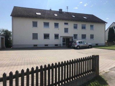Helle Dachgeschoss Wohnung zu verkaufen