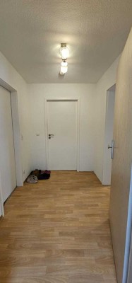 Sehr schöne helle 2-Zimmerwohnung in Roßlau zu vermieten