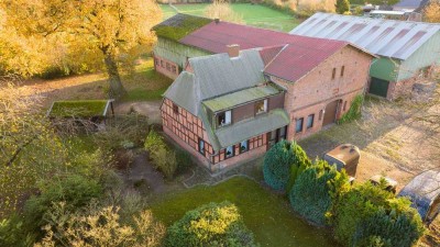 Charme der Vergangenheit trifft Raum für Neues – einzigartiger Resthof von 1842