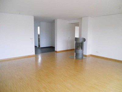 Moderne 3-Zimmer-Penthouse-Wohnung