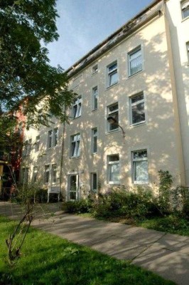 Studenten aufgepasst! Zentrale 1-Zimmer-Wohnung im Altbau.