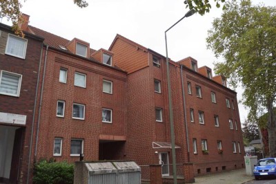 Beeckerstraße 182, hübsche 2 ZKB Wohnung mit Balkon - nur mit WBS Schein