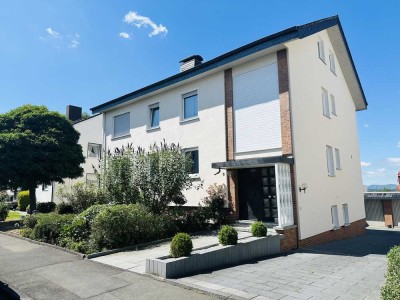 Erstbezug nach Sanierung: 3-Zimmer-Wohnung mit Balkon & Gartenblick