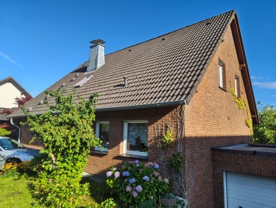 Einfamilienhaus mit Einliegerwohnung