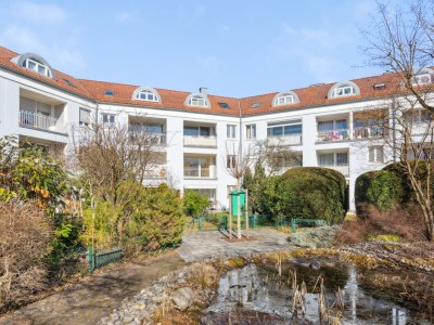 Schöne 2 1/2 Zimmer-Wohnung, 60 qm, teilmöbliert, für 2 Jahre, evtl. länger. An 1-2 Personen, NR ohne Haustiere.