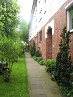 Großzügige 81 m² - 2-Zimmer-Wohnung mit EBK