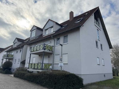 Schöne Wohnung mit Südbalkon in Ortsrandlage