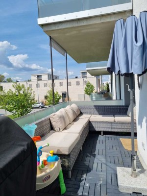 Sonnige, barrierefreie 3-Zimmer-Wohnung mit Einbauküche und Süd-Loggia in Perlach, München