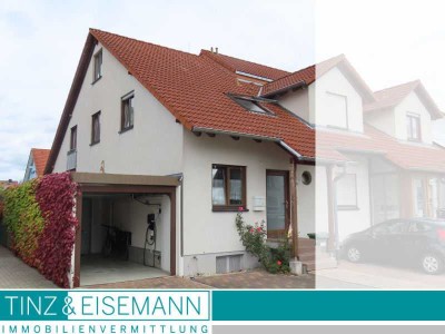 Reihenendhaus mit Garage und Garten in WEG-Teilung in Karlsdorf-Neuthard