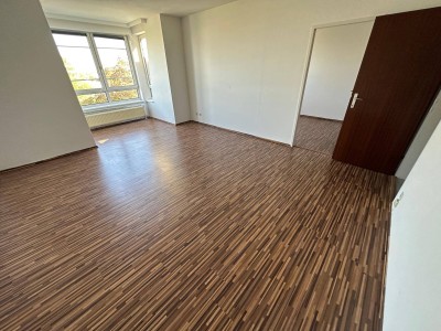 1,5 Zimmer Neubau, sehr hell, GRÜNER BLICK