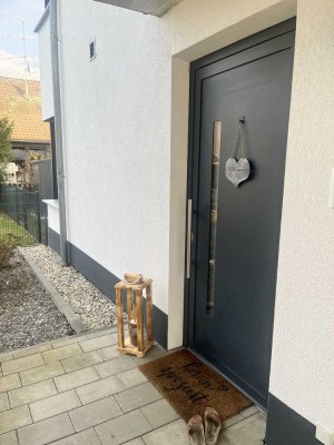 Moderne 2-Zimmerwohnung mit Garten in Pilsting