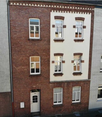 Schnuckelige helle Wohnung in gepflegtem Haus