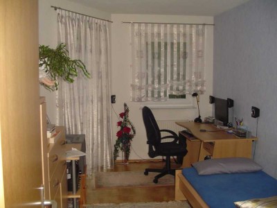 Sehr schöne 3-Raum-Wohnung mit Balkon und EBK in Neckarsulm