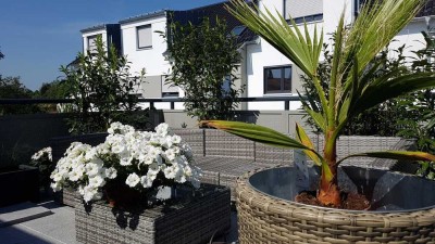 Geschmackvolle 2-Zimmer-Dachterrassenwohnung mit gehobener Innenausstattung mit EBK in Dorfen