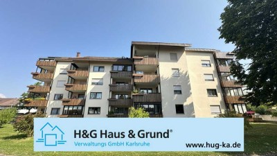 3-Zimmer-Dachwohnung mit Terrasse + Garage in ruhiger, zentrumsnaher Lage von Freudenstadt!