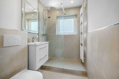 Hochwertig sanierte 3-Zimmer-Whg. in der Neustadt mit Balkon