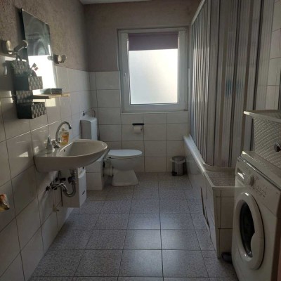 2er-WG geeignete teilmöblierte Wohnung Plankstadt!