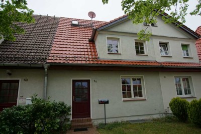 tolles Reihenhaus in Zschornewitz, provisionsfrei