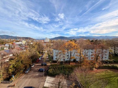 Bezugsfreie helle 1-Zimmer-Wohnung mit Balkon- inklusive PKW-Außenstellplatz