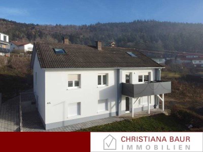 SANIERTES UND VERMIETETES 2-FAMILIENHAUS: Wehingen
