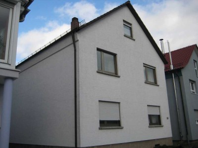 Gepflegte 2,5-Zimmer Wohnung mit Balkon in Hemsbach