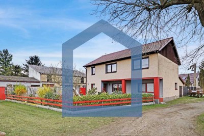 *provisionsfrei* Zweifamilienhaus mit Hof, Garten & Scheune