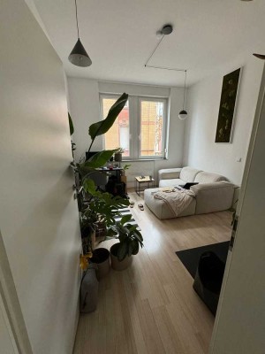 Exklusive 2+KB Wohnung mit Kamin und Klimaanlage