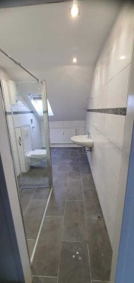 Frisch sanierte 2 Zimmer DG Wohnung in Hervest