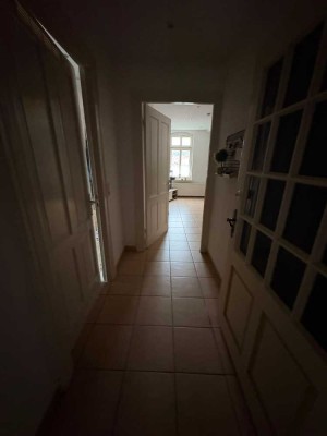 Helle 3-Zimmer-Wohnung mit Einbauküche im Norden zu vermieten