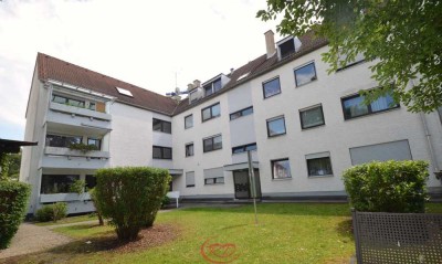 Hochkarätige 2-Zimmer Erdgeschoss Wohnung zum Innenhof ++ Decker Immobilien++