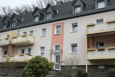 Erste eigene Wohnung - Gemütliches Wohnen im Dachgeschoss