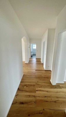 Dachgeschosswohnung in Oberursel – Erstbezug nach vollständiger Renovierung