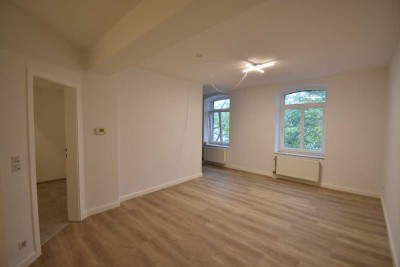 Renoviert in Willich! Modernes Großraumapartment mit Trennwand