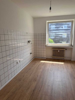 Frisch renovierte Wohnung mit Balkon in Eschweiler
