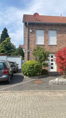 Do-Menglinghausen-Süd- Ihr neues Zuhause? Einfamilienhaus (DHH). Unterkellert mit Garage