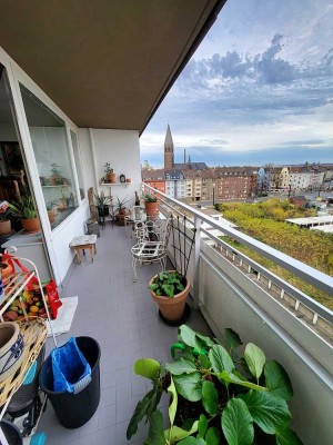 Charmante City-Wohnung mit Balkon: Ideal für Anleger in bester Bilker Lage
