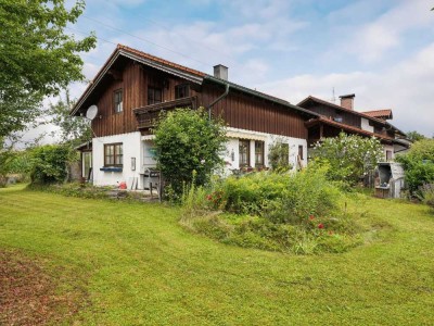 Familienfreundliches Einfamilienhaus mit Garten in ruhiger Lage in Kolbermoor