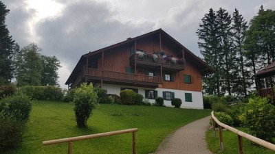 Gepflegte 2-Zimmer-Erdgeschosswohnung mit großerTerasse in toller Lage am Weißensee