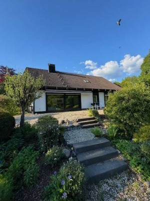 Schönes HUF-Haus in Kreuztal zu vermieten