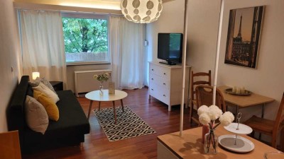 Exklusive 1-Zimmer-Wohnung mit gehobener Innenausstattung mit EBK in Esslingen am Neckar
