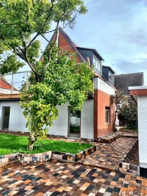 Stilvolle 4-Zimmerwohnung im Loft-Style mit 2 Terrassen und Gartenbenutzung