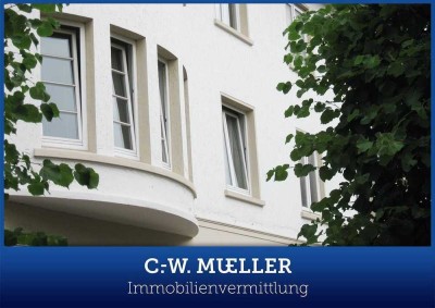 Zentrumsnahe 3-Zimmer im gepflegten Altbau (DG)