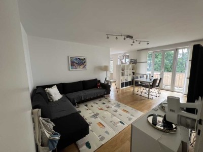 Stilvolle 2-Zimmer-Wohnung mit EBK in München Schwabing-West