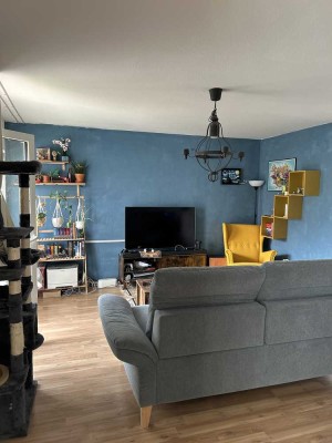 Wohnung nahe Neumarkt & Schlossgarten – Nachmieter gesucht! Bevorzugt Studierende.