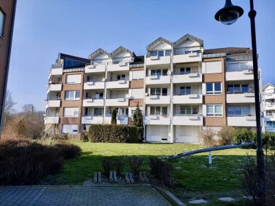 Sanierte 2-Raum-ETW im EG mit 2 Terrassen & Tiefgaragenstellplatz in TOP-LAGE!