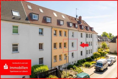 Frisch renoviert & zentral: 3-Zimmer-Wohnung mit Balkon in Lübeck