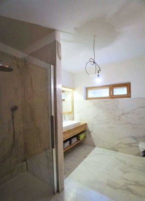 Exklusive, modernisierte 1,5-Raum-Wohnung mit Balkon und EBK in Königs Wusterhausen