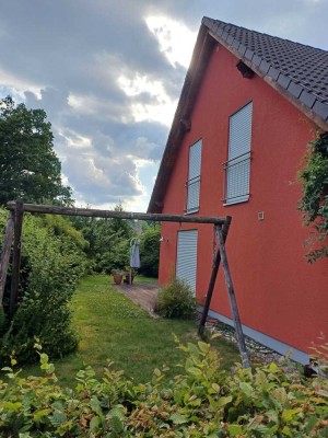 Freistehendes Einfamilienhaus in idyllischer Waldrandlage – direkt vom Eigentümer