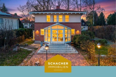 Hochkarätiges Architektenhaus auf parkähnlichem Gartengrundstück im Herzen von Falkensee-Finkenkrug